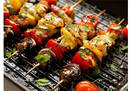 Que boire avec des grillades ? Le guide des accords mets et vins